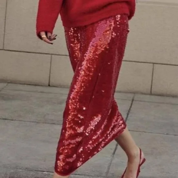 Commense red Sequin Midi Skirt - Picture 2 of 6